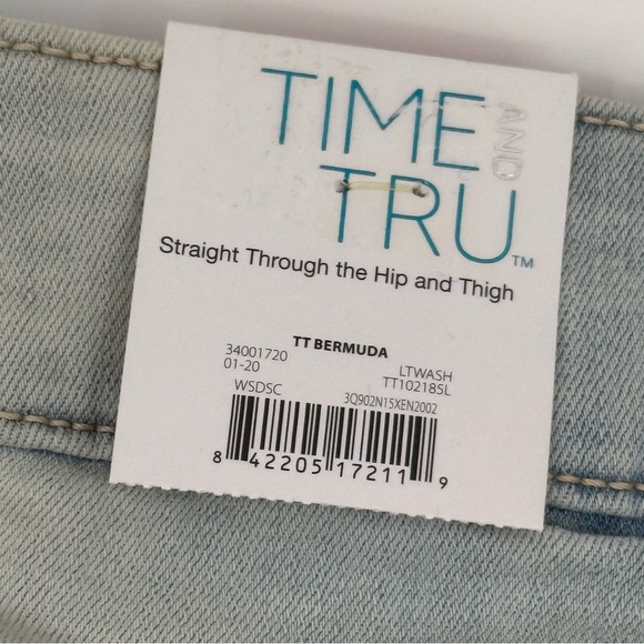 Time and Tru Women’s Size 6 light wash Bermuda shorts denim NWT - Picture 6 of 11